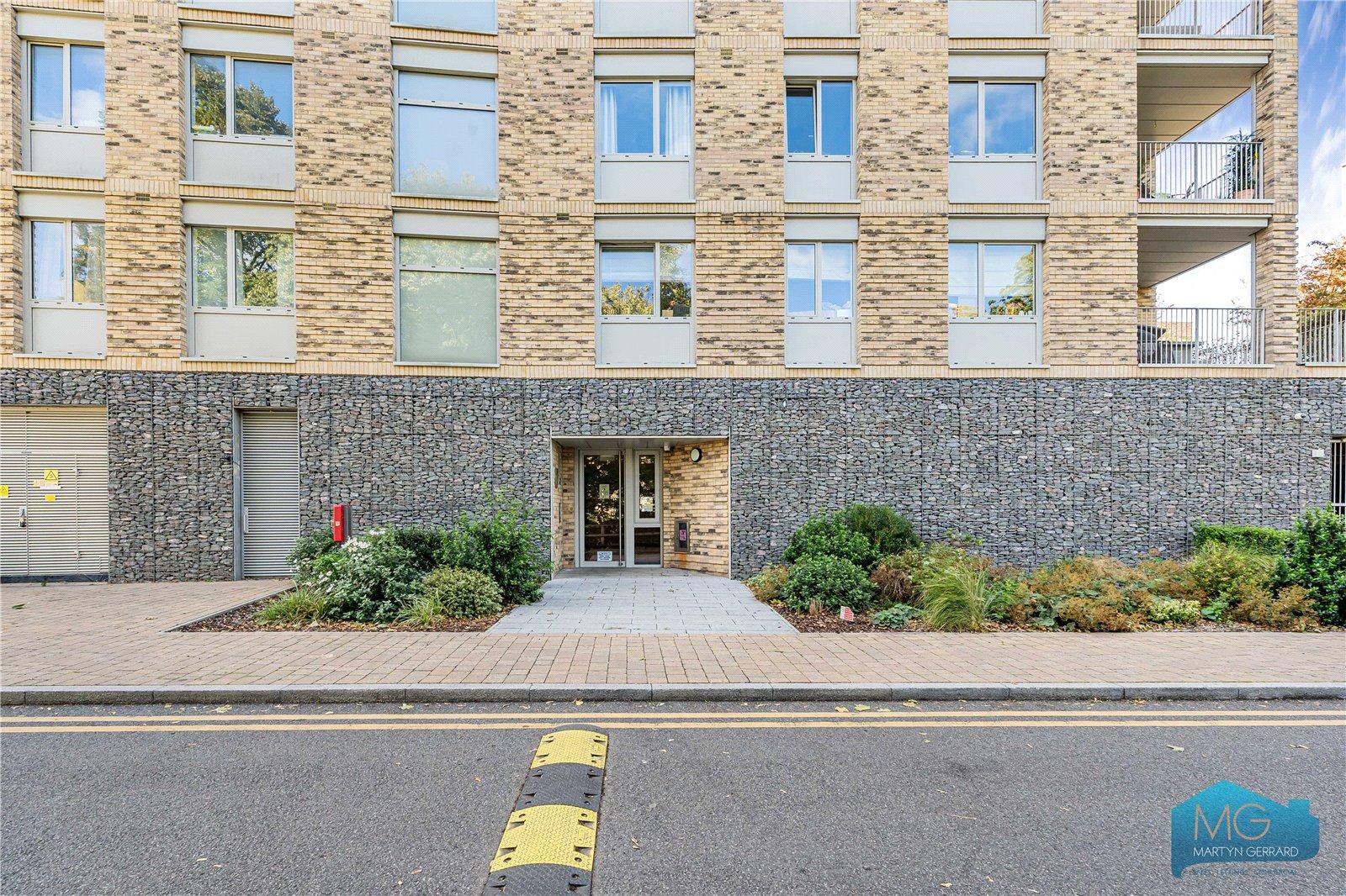 3 bedroom Apartment for sale - Martyn Gerrard