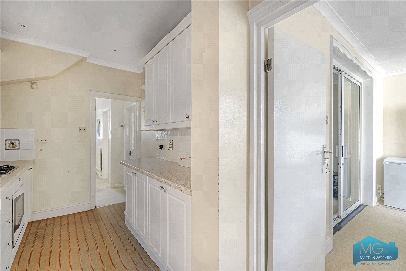 4 bedroom Semi-Detached House for sale - Martyn Gerrard