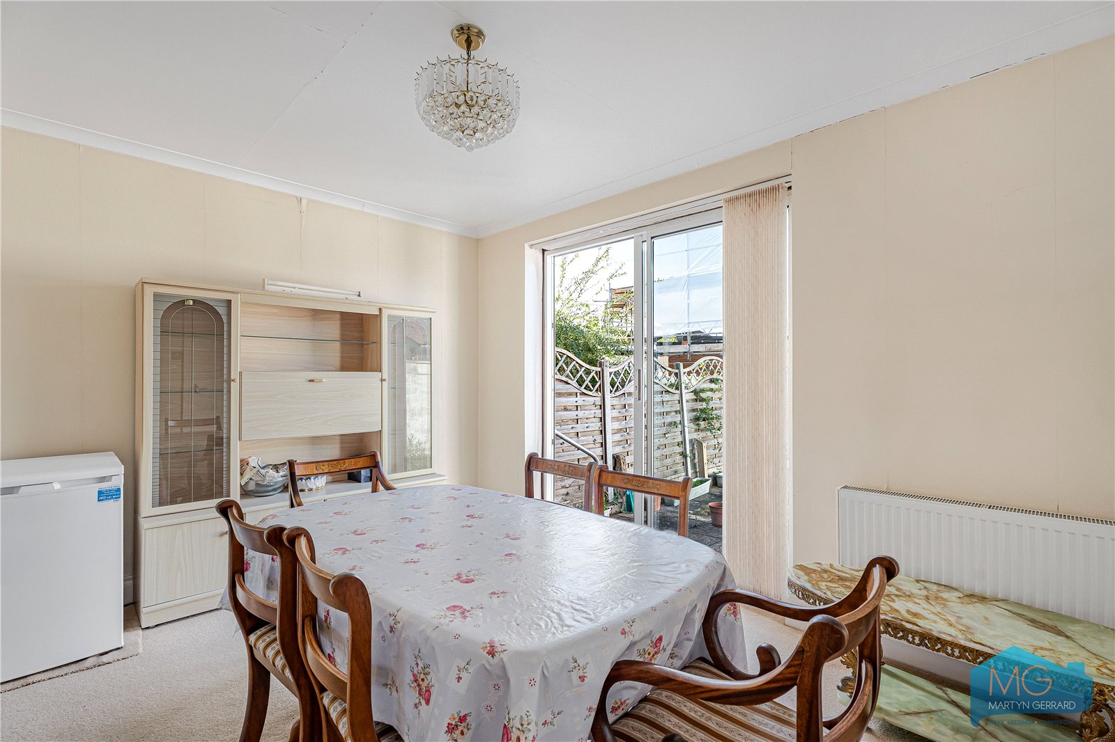4 bedroom Semi-Detached House for sale - Martyn Gerrard