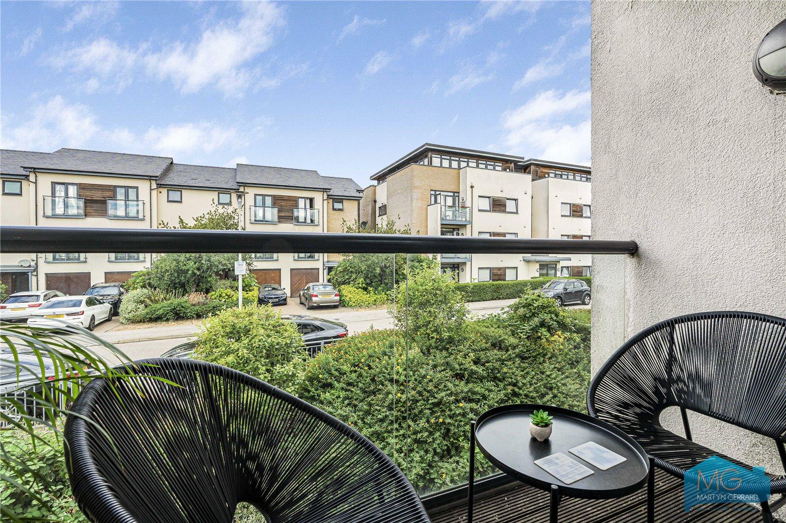 2 bedroom Apartment for sale - Martyn Gerrard