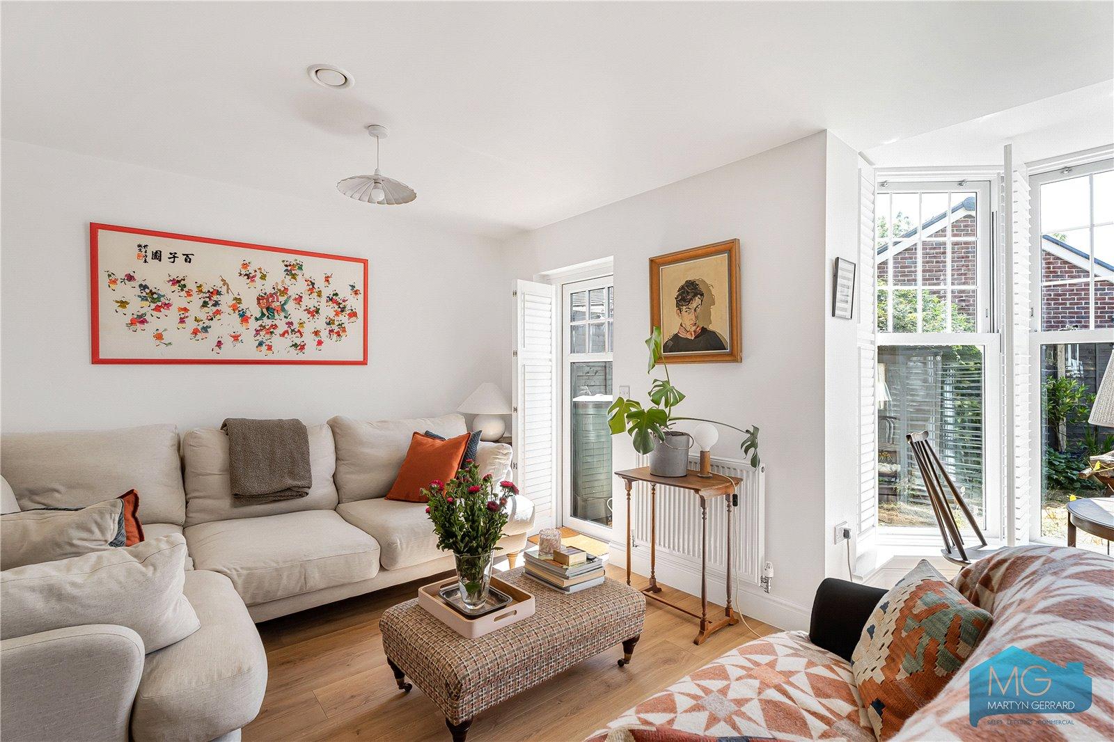 4 bedroom Semi-Detached House for sale - Martyn Gerrard