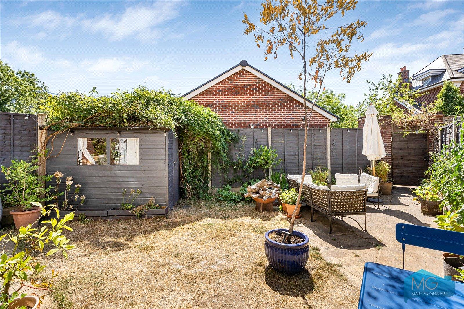 4 bedroom Semi-Detached House for sale - Martyn Gerrard