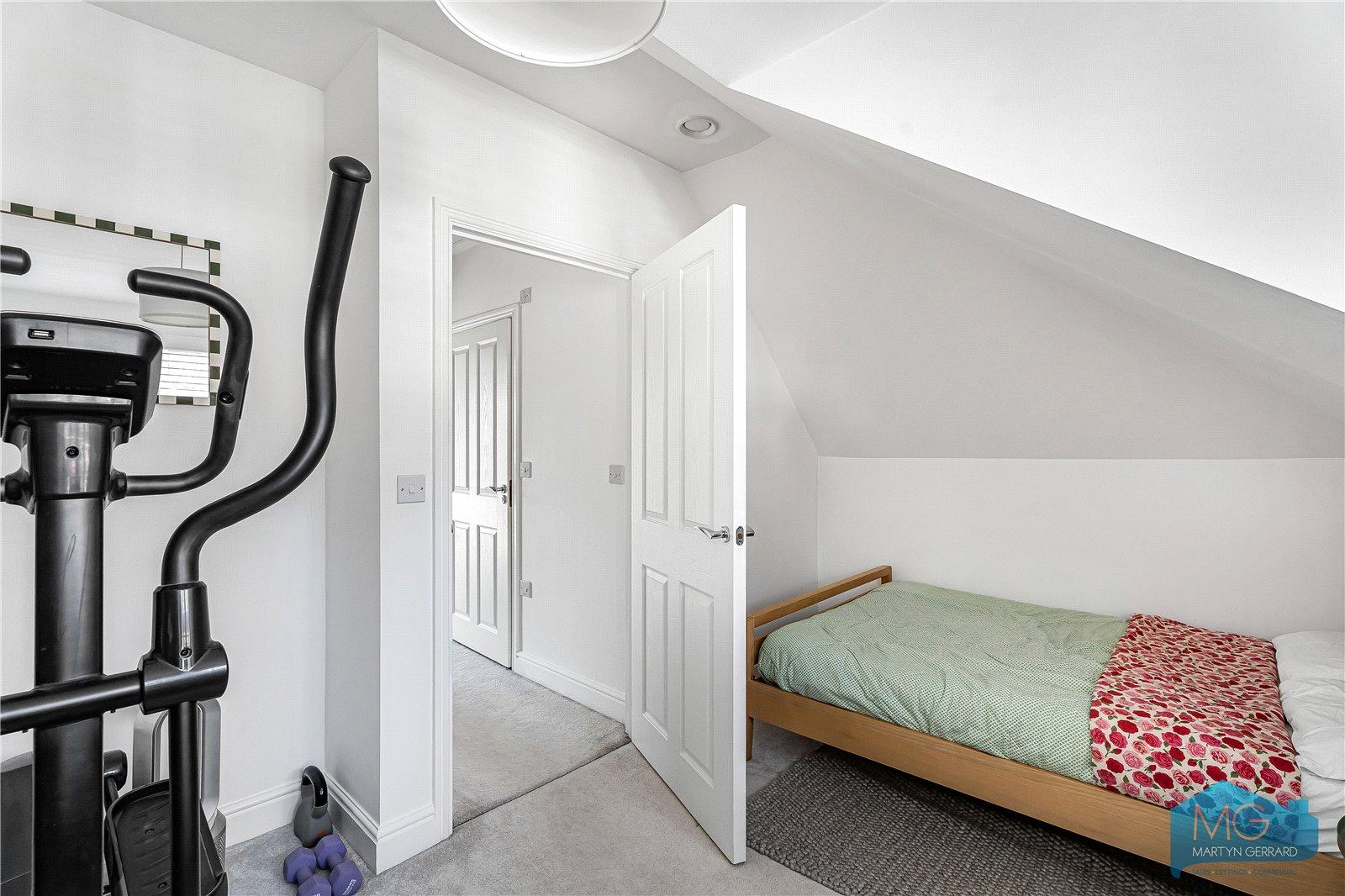 4 bedroom Semi-Detached House for sale - Martyn Gerrard