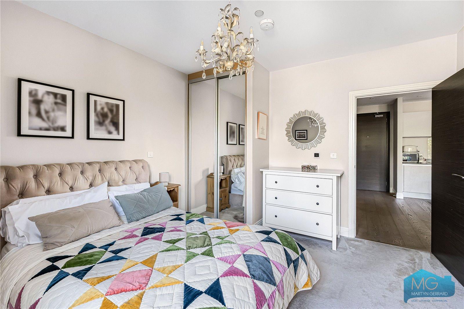 1 bedroom Apartment for sale - Martyn Gerrard