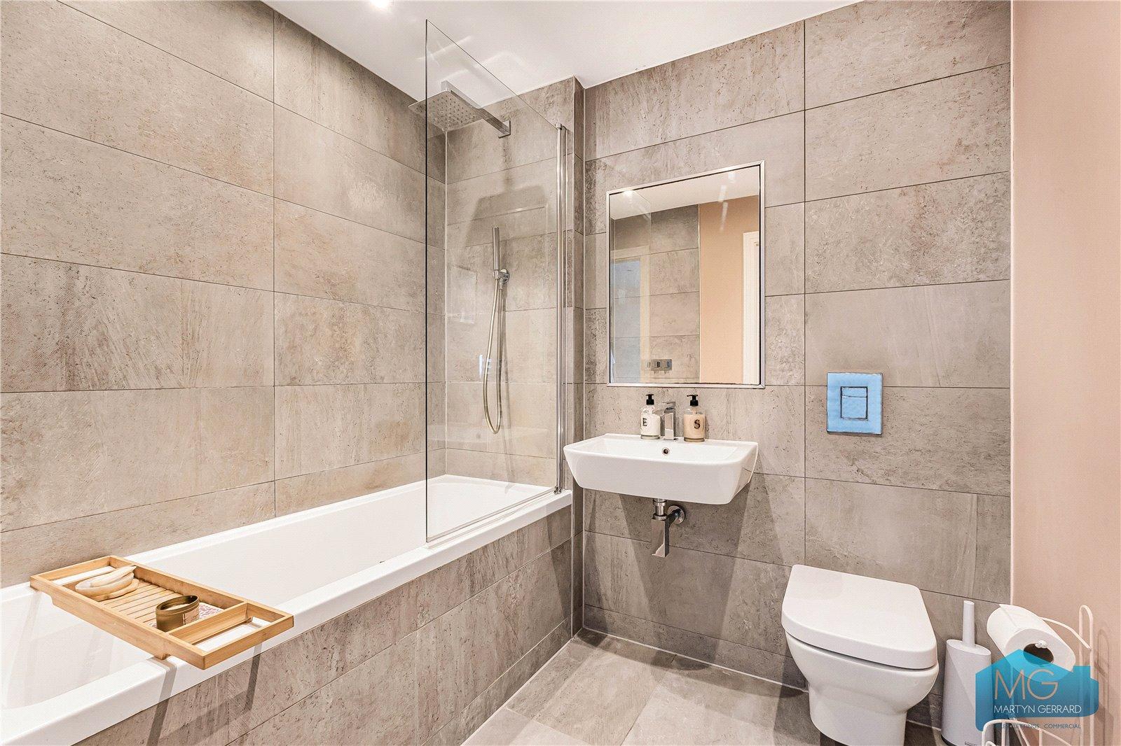 1 bedroom Apartment for sale - Martyn Gerrard