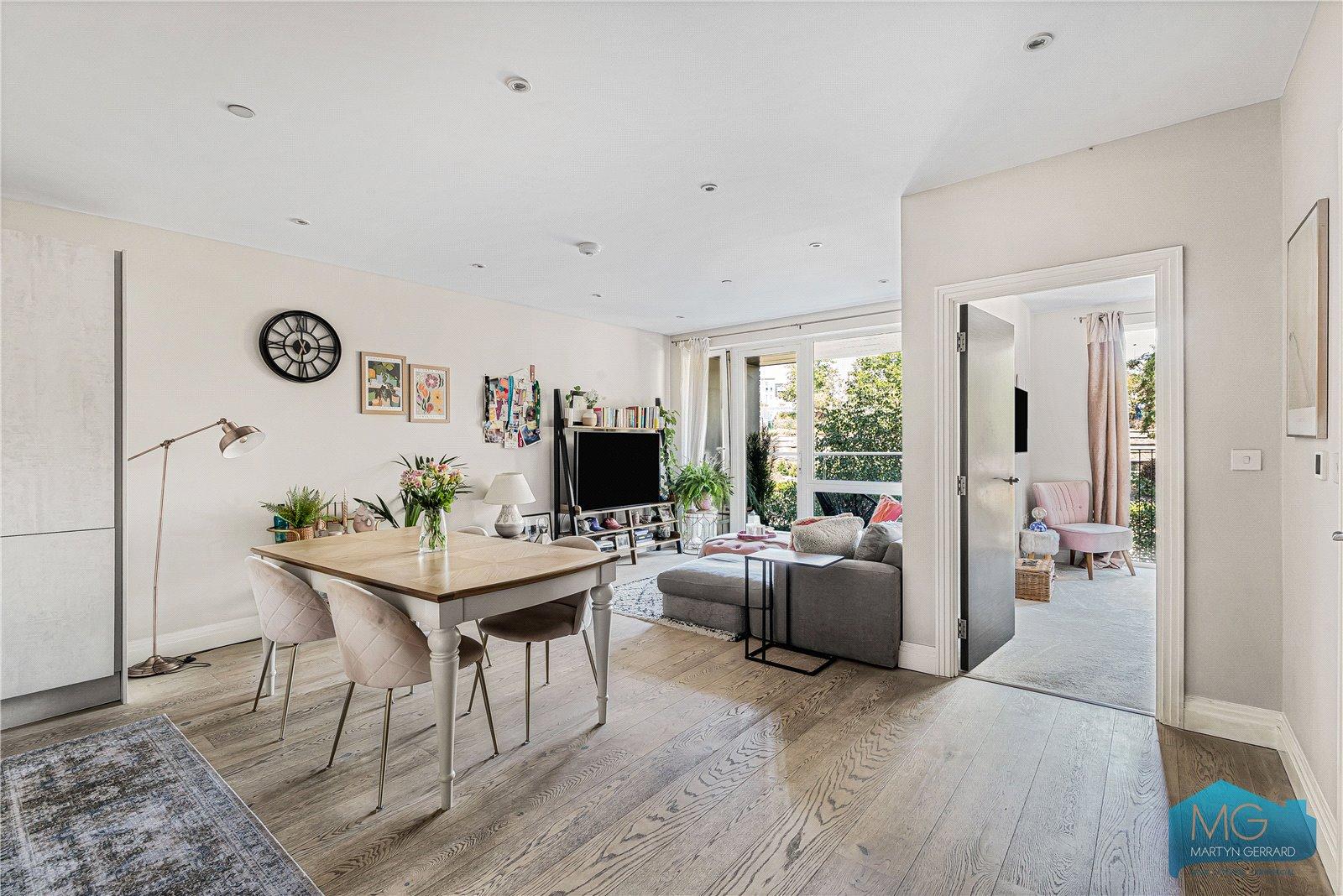 1 bedroom Apartment for sale - Martyn Gerrard