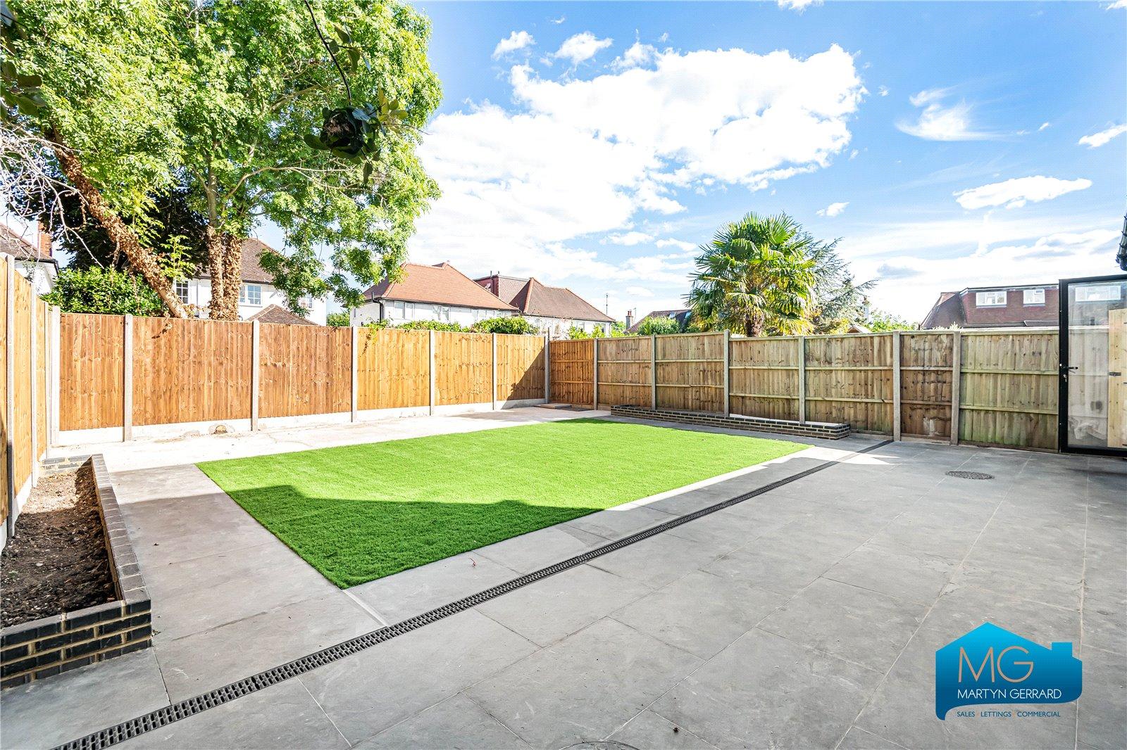 7 bedroom Detached House to rent - Martyn Gerrard