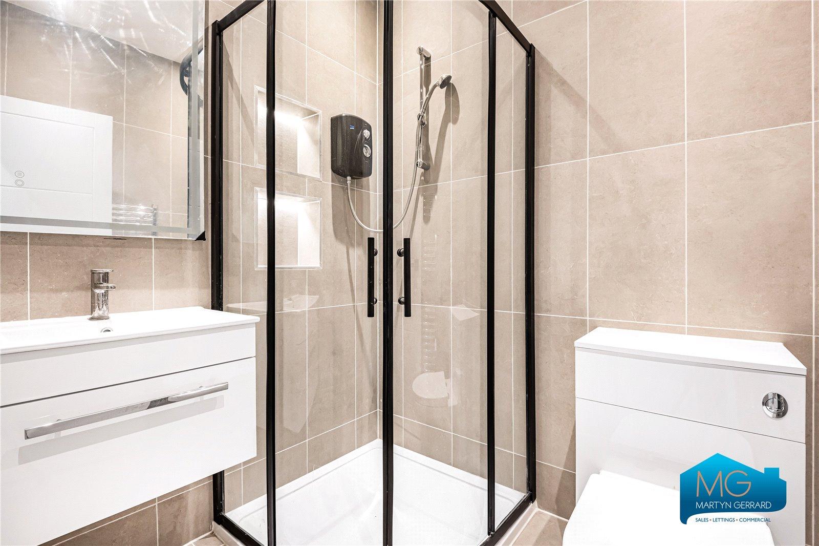 7 bedroom Detached House to rent - Martyn Gerrard