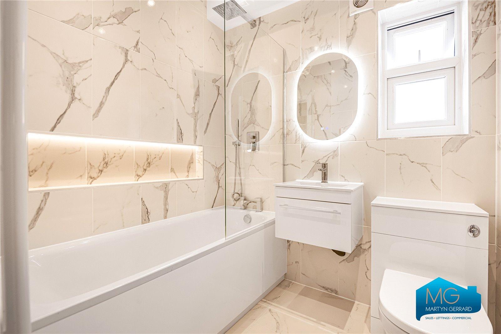 7 bedroom Detached House to rent - Martyn Gerrard