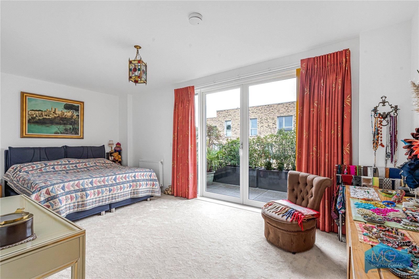 3 bedroom Penthouse for sale - Martyn Gerrard