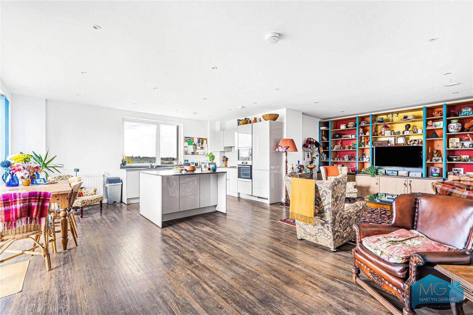 3 bedroom Penthouse for sale - Martyn Gerrard