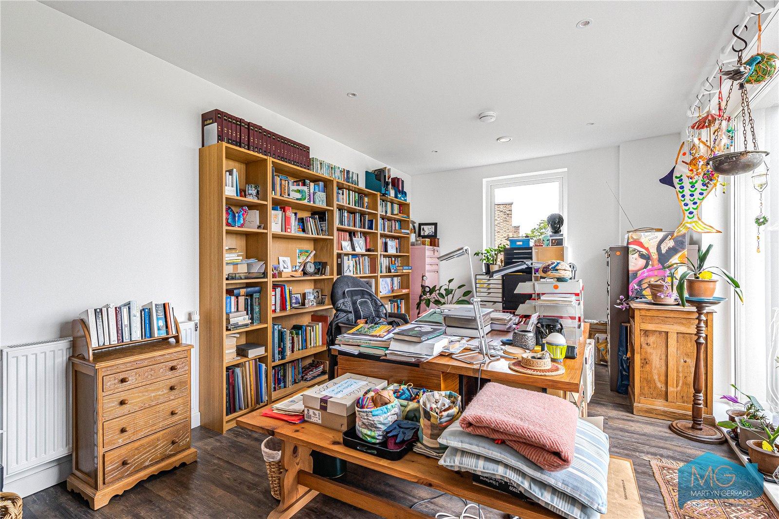 3 bedroom Penthouse for sale - Martyn Gerrard