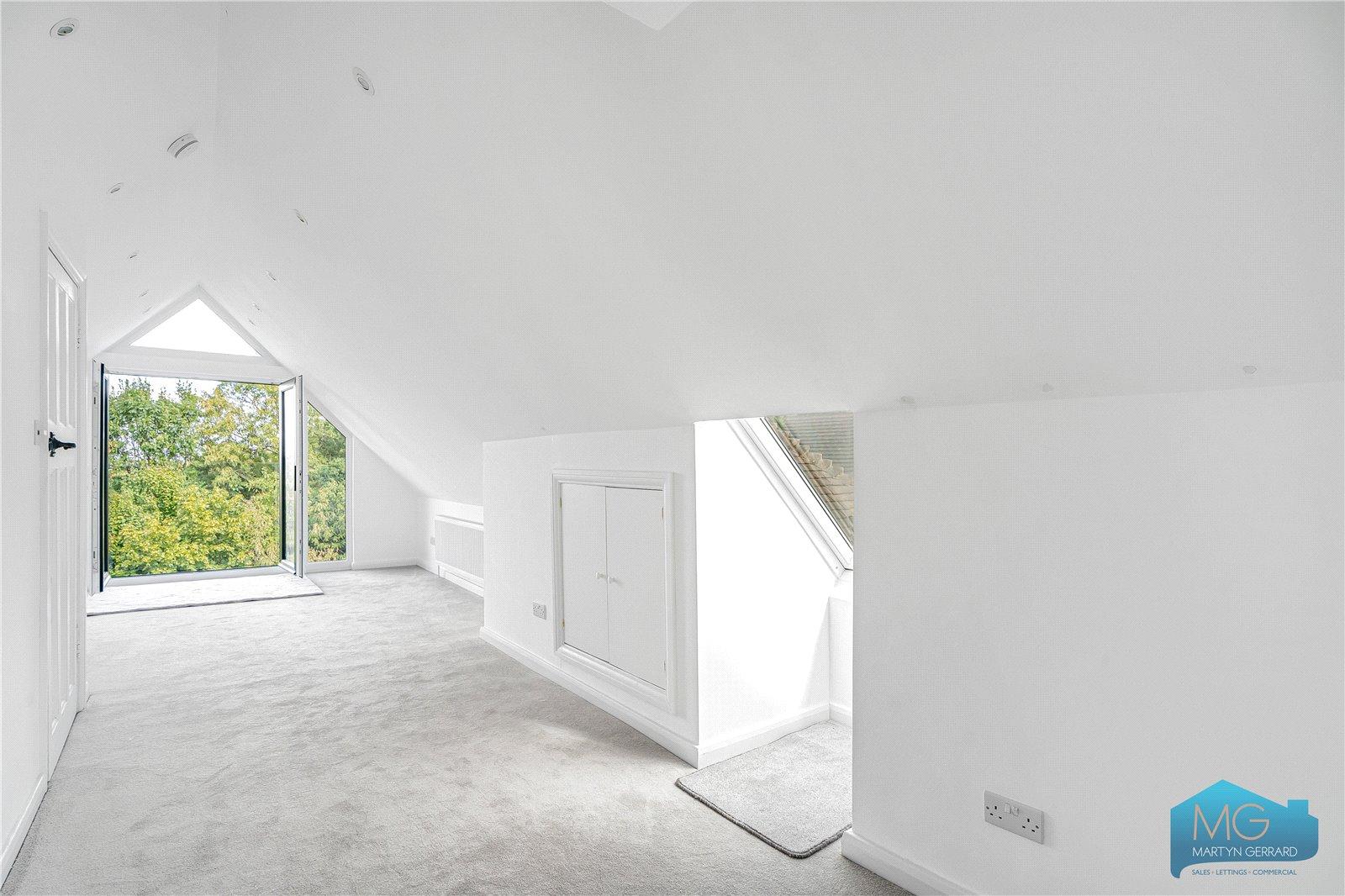 5 bedroom Detached House for sale - Martyn Gerrard
