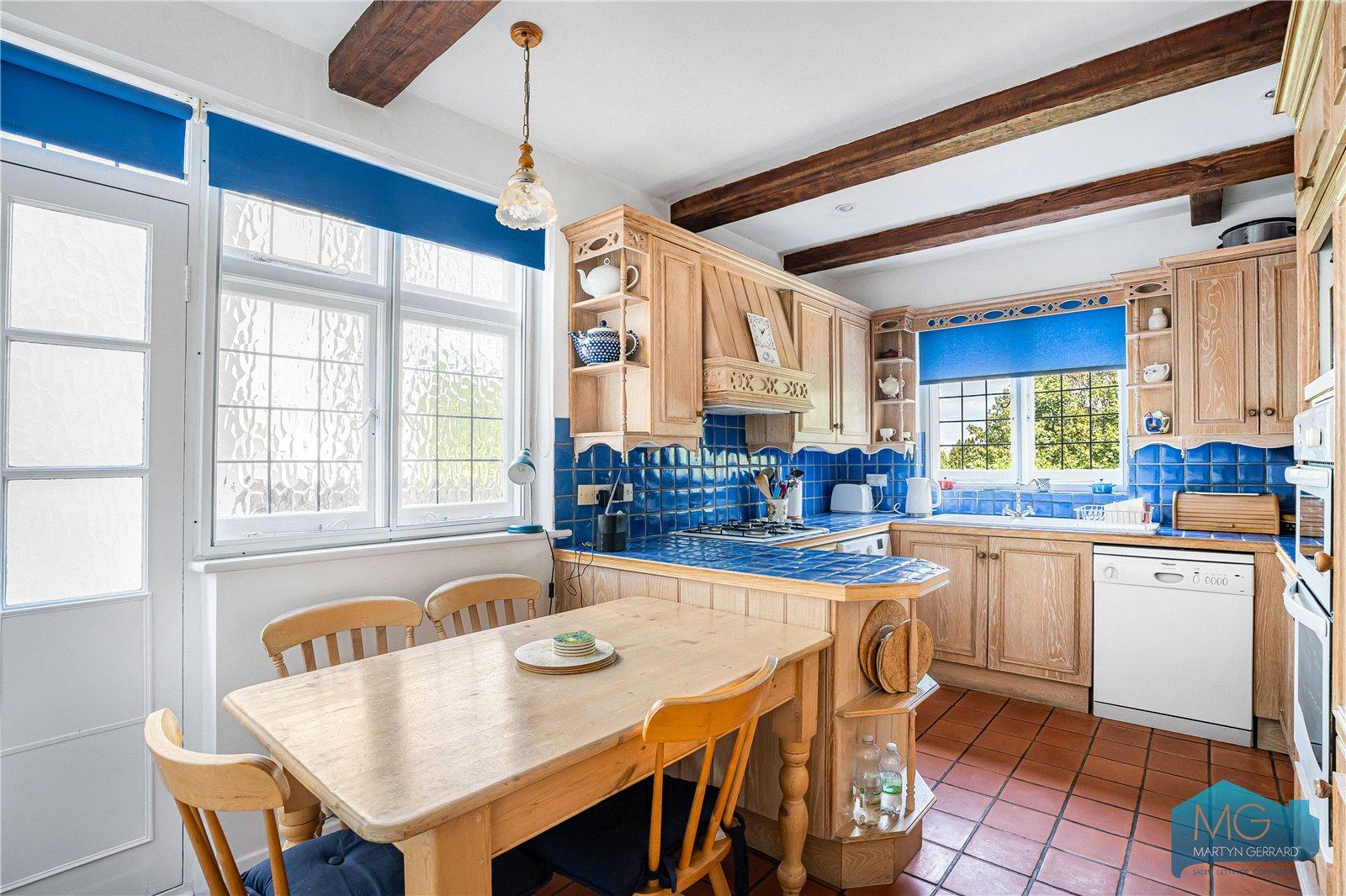 5 bedroom Detached House for sale - Martyn Gerrard