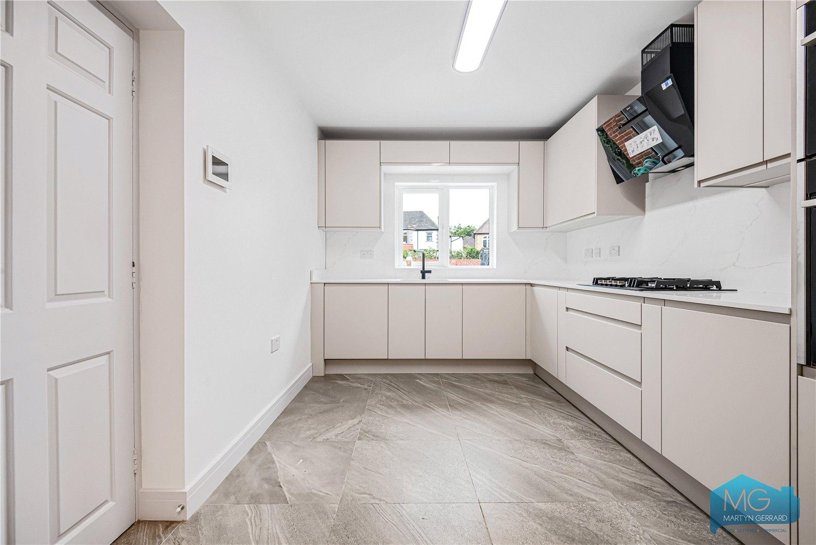 4 bedroom Detached House for sale - Martyn Gerrard