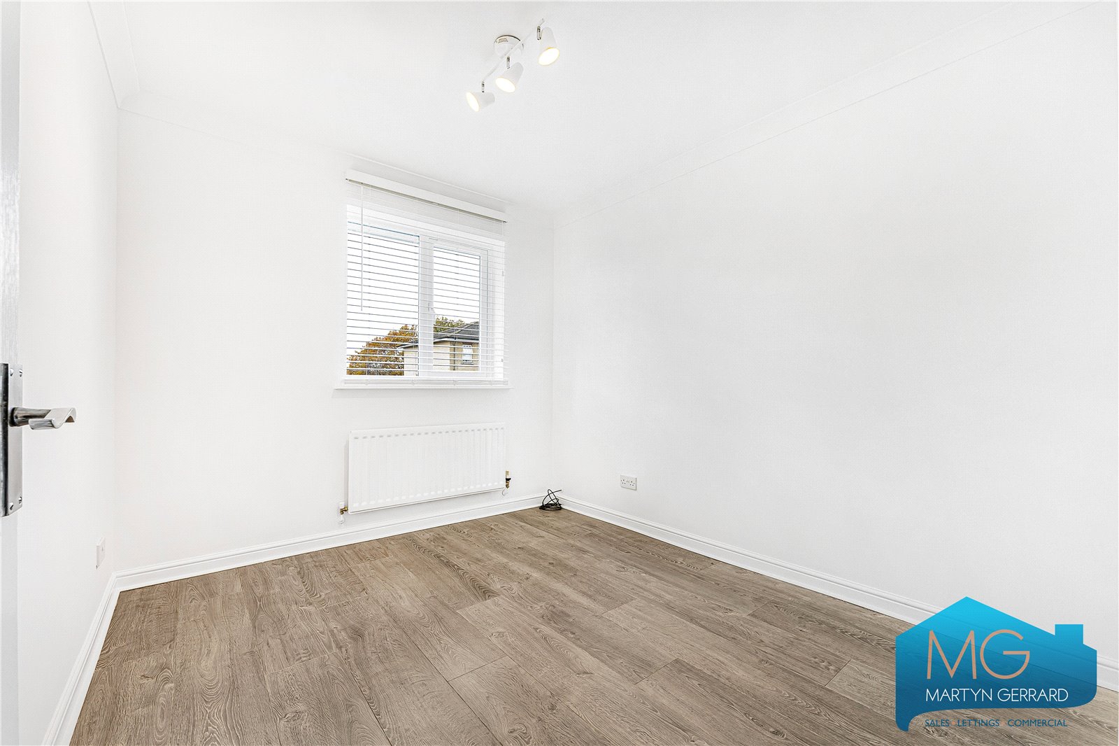 3 bedroom Semi-Detached House for sale - Martyn Gerrard