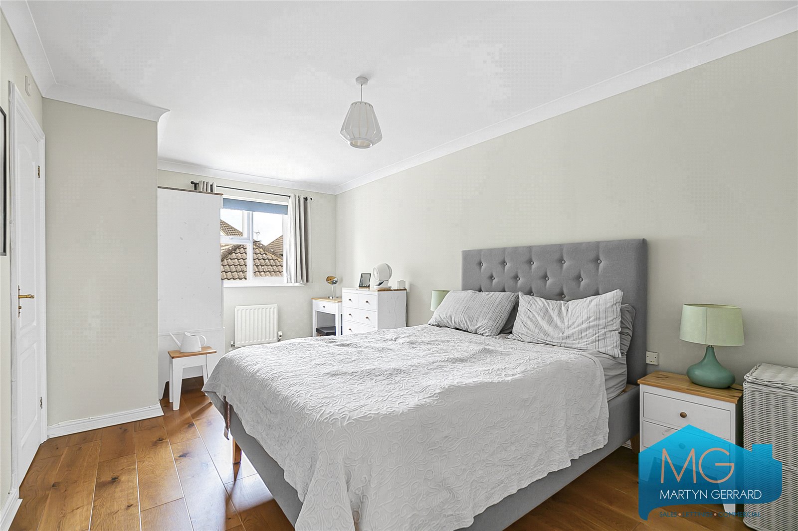 5 bedroom Semi-Detached House for sale - Martyn Gerrard