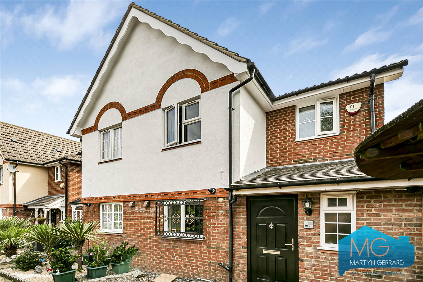 5 bedroom Semi-Detached House for sale - Martyn Gerrard