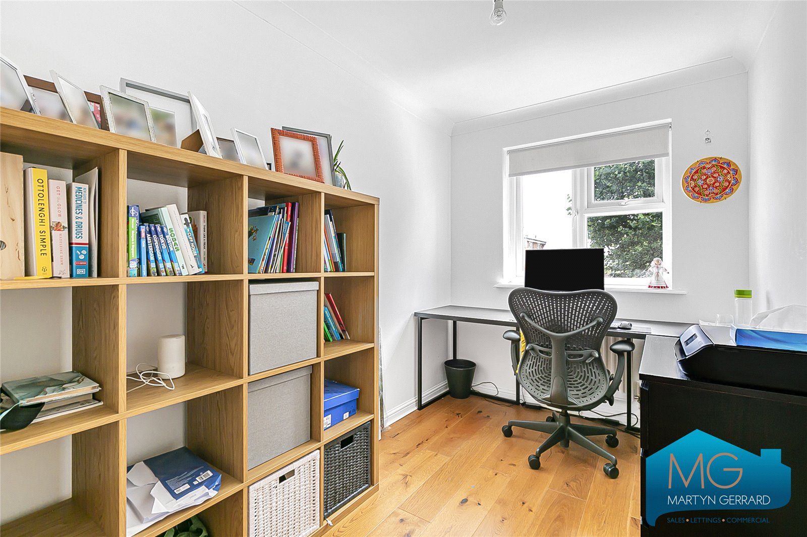 5 bedroom Semi-Detached House for sale - Martyn Gerrard
