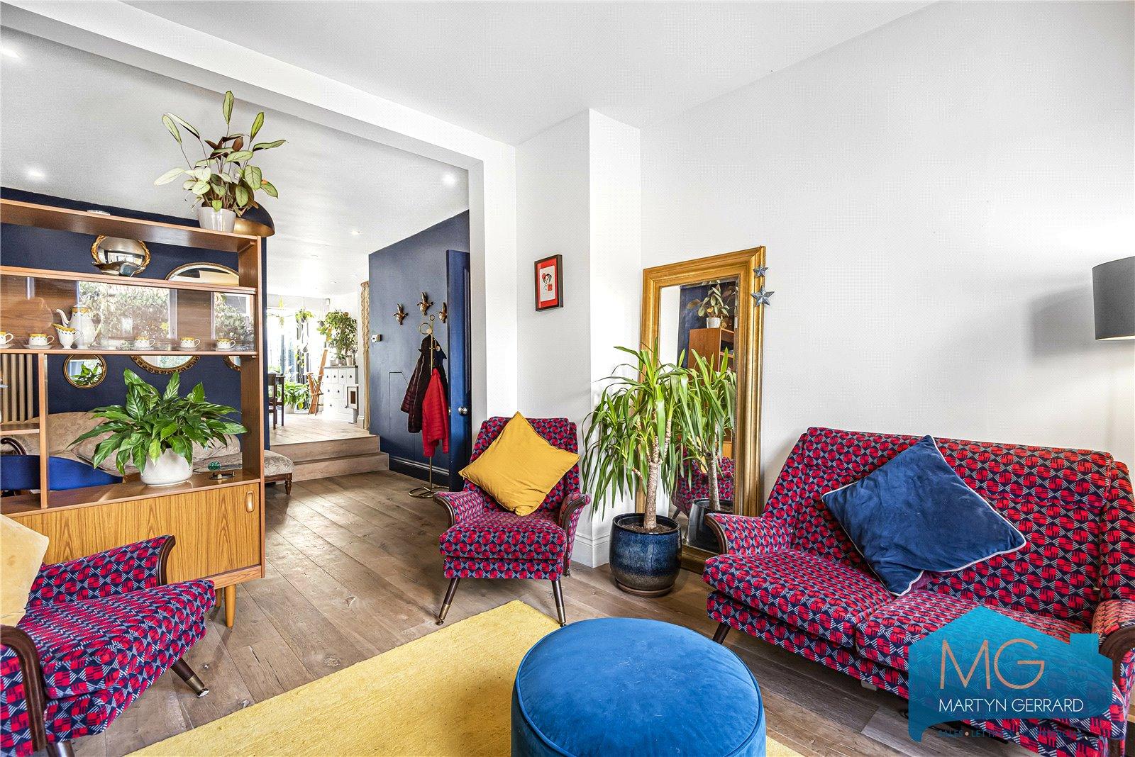 4 bedroom Terraced House for sale - Martyn Gerrard