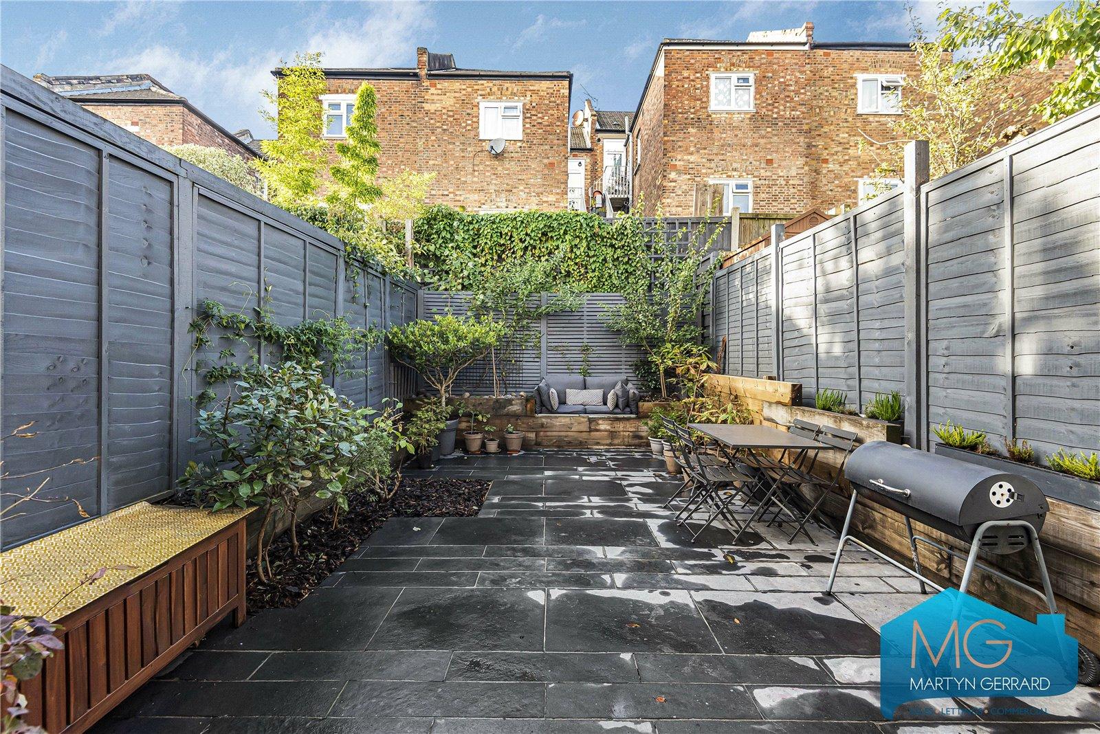 4 bedroom Terraced House for sale - Martyn Gerrard