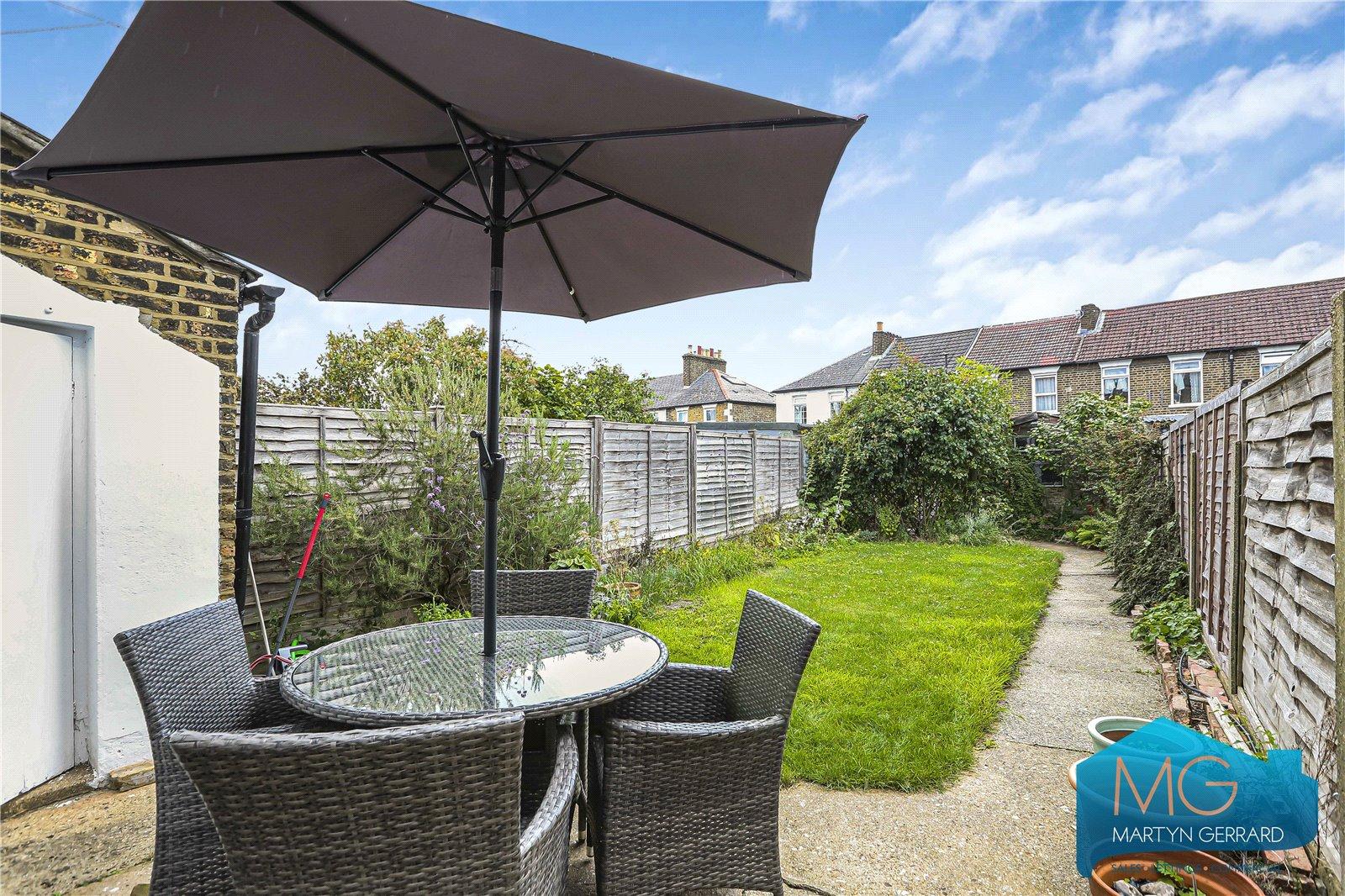 3 bedroom Terraced House for sale - Martyn Gerrard