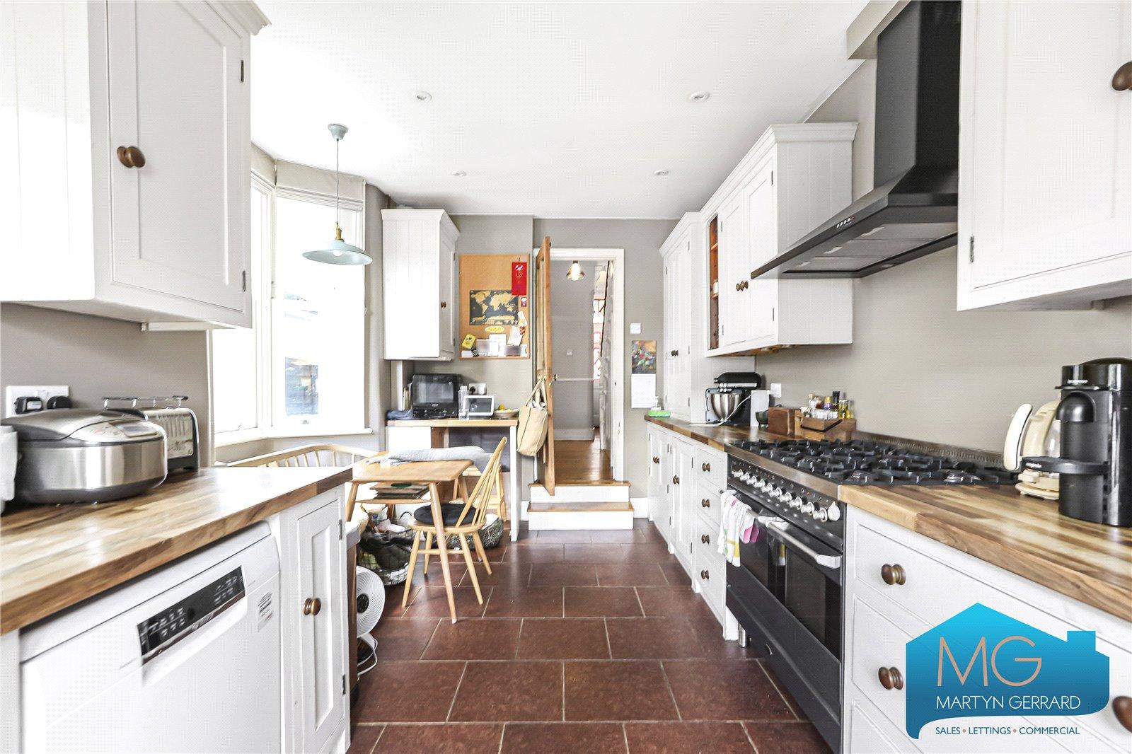 3 bedroom Terraced House for sale - Martyn Gerrard