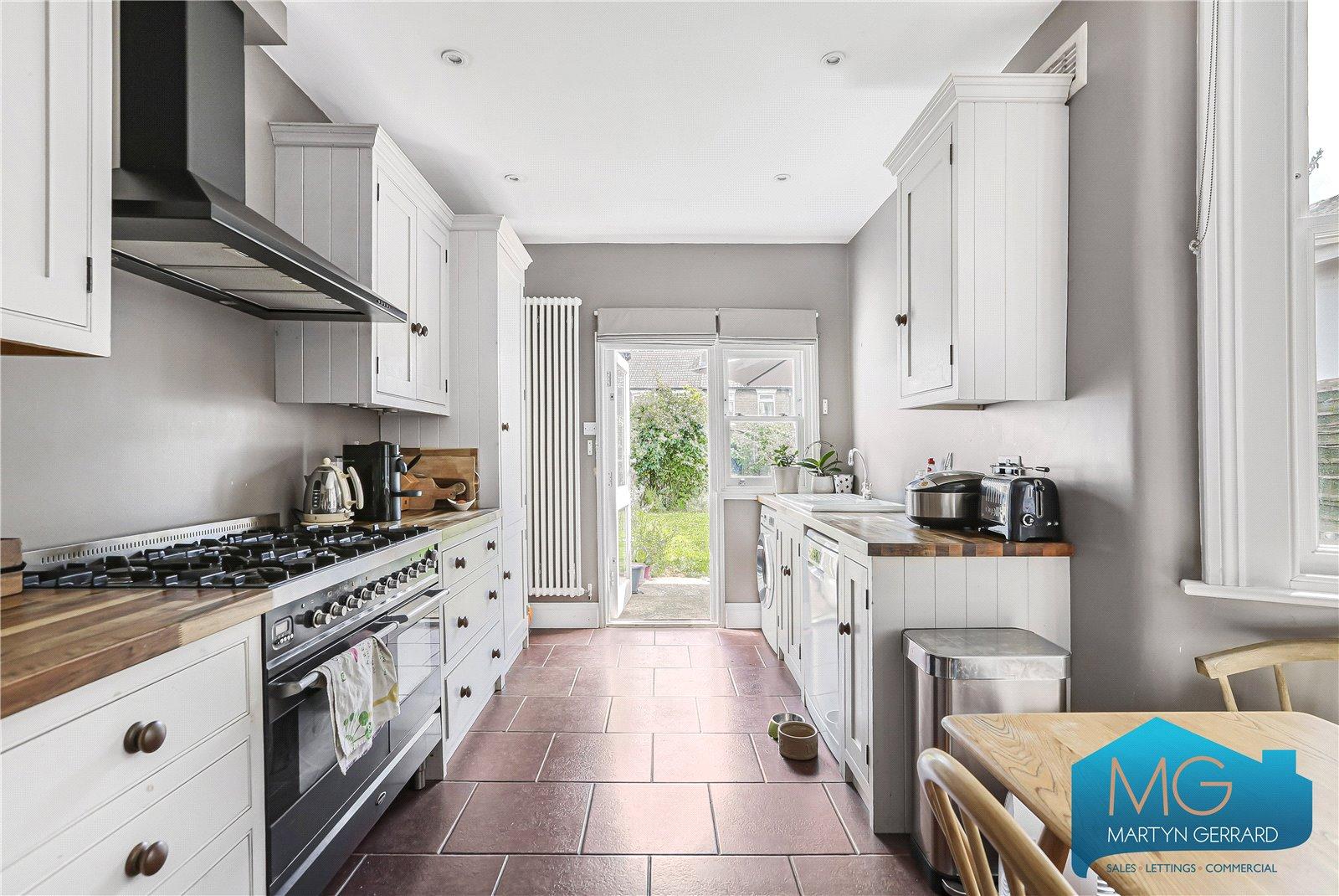3 bedroom Terraced House for sale - Martyn Gerrard