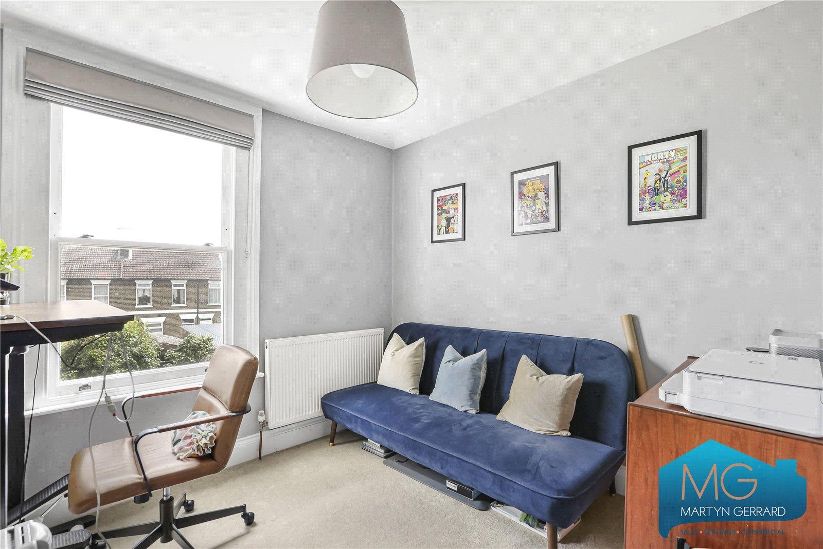3 bedroom Terraced House for sale - Martyn Gerrard