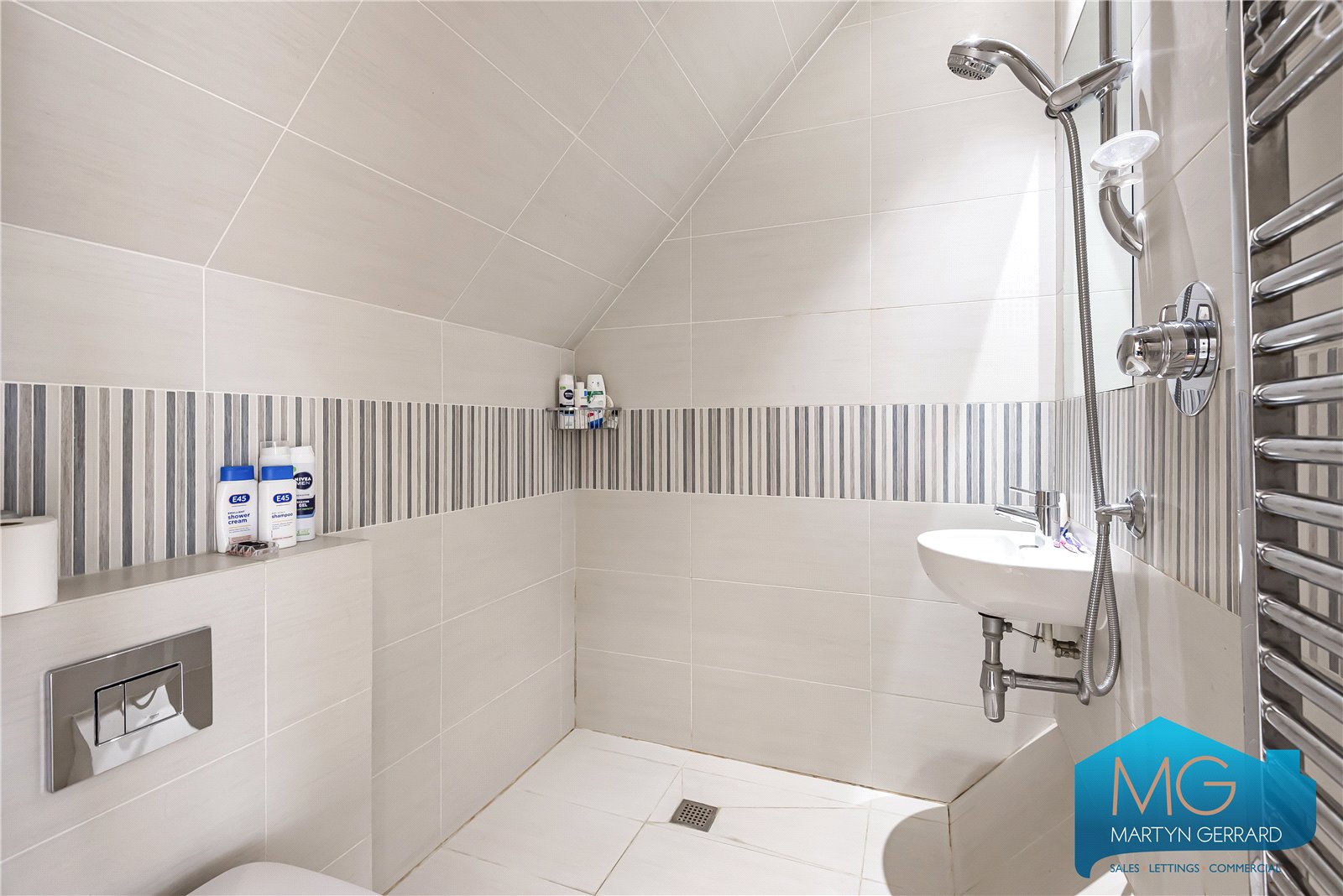 5 bedroom Terraced House for sale - Martyn Gerrard