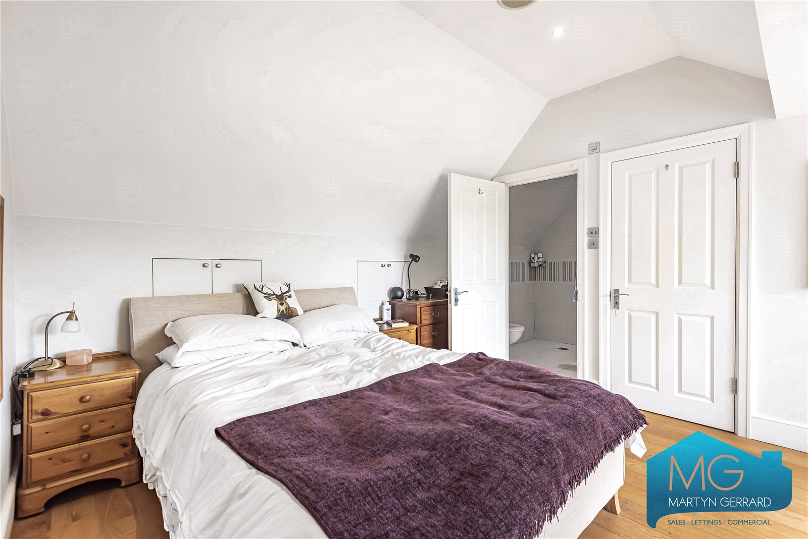 5 bedroom Terraced House for sale - Martyn Gerrard