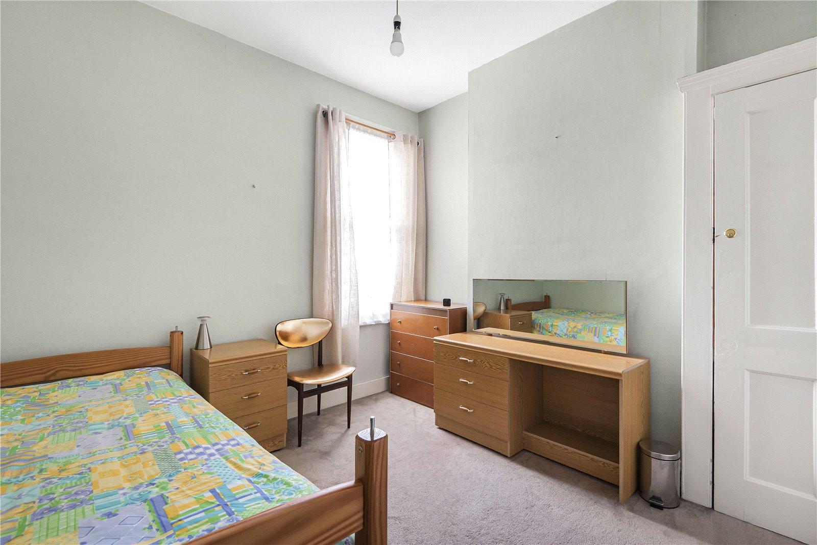 3 bedroom Semi-Detached House for sale - Martyn Gerrard