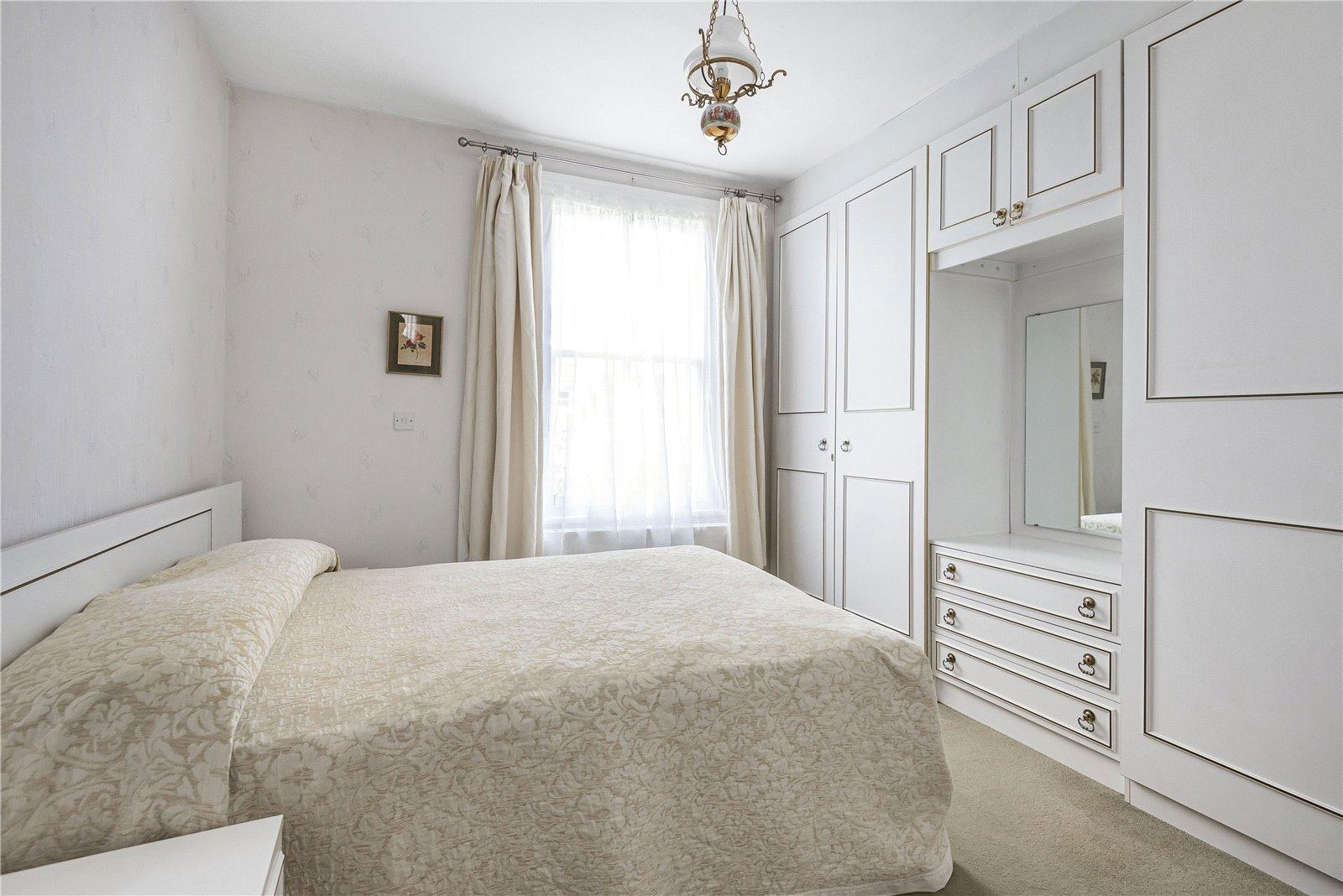 3 bedroom Semi-Detached House for sale - Martyn Gerrard