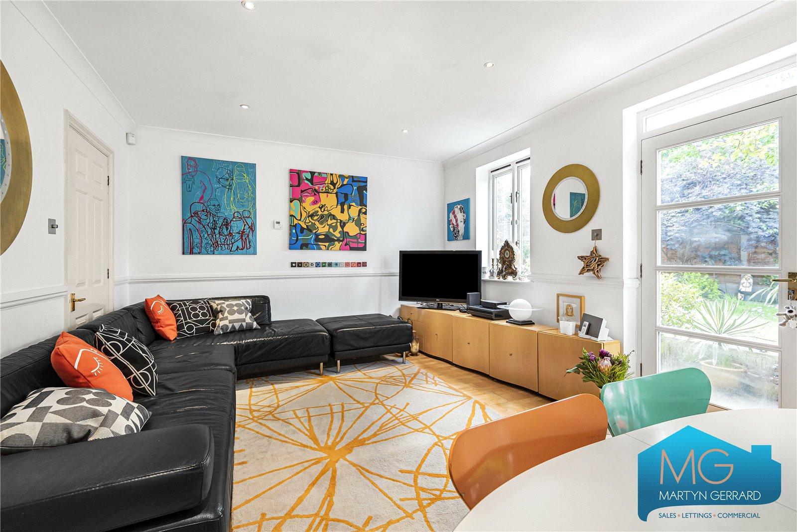 3 bedroom Detached House for sale - Martyn Gerrard