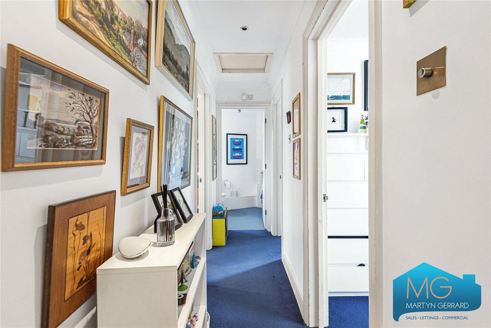 3 bedroom Detached House for sale - Martyn Gerrard