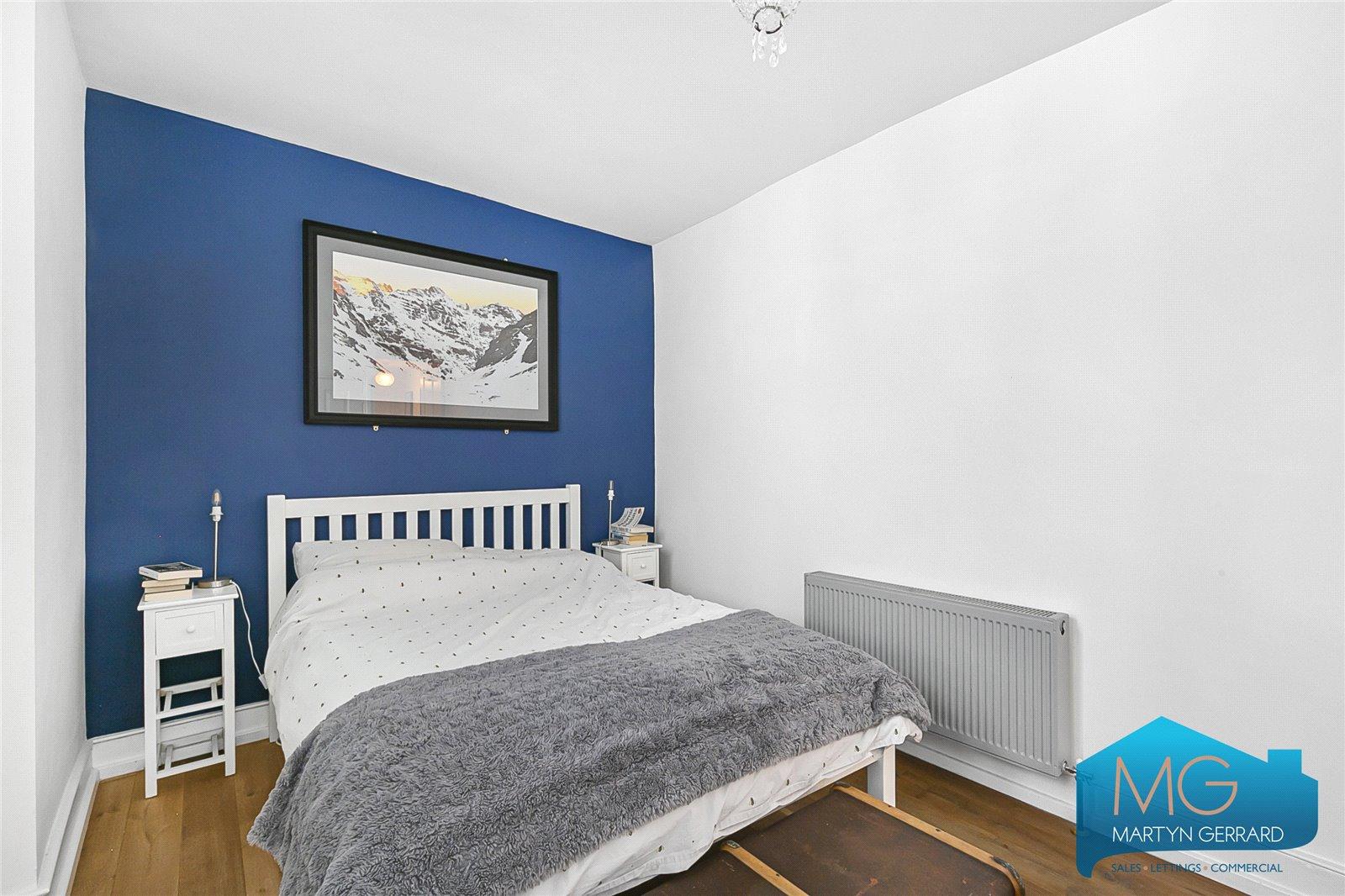 1 bedroom Apartment for sale - Martyn Gerrard