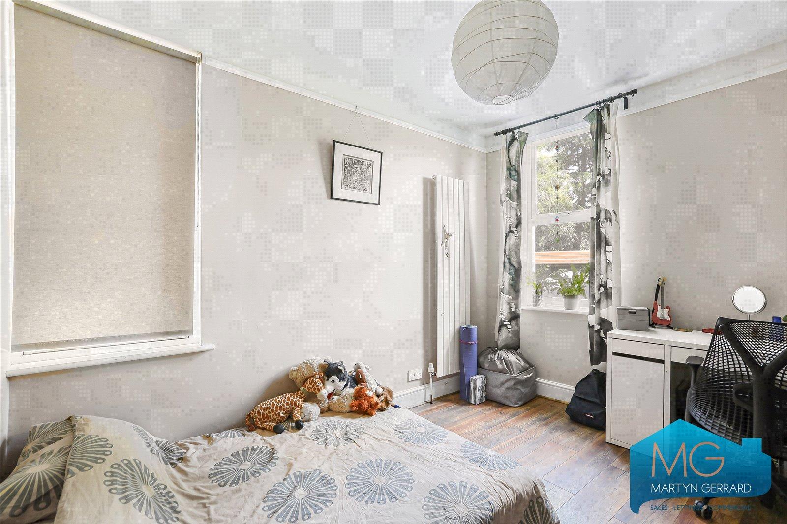 2 bedroom Maisonette for sale - Martyn Gerrard