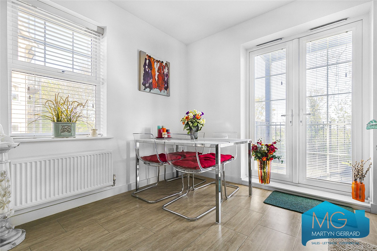 2 bedroom Apartment for sale - Martyn Gerrard