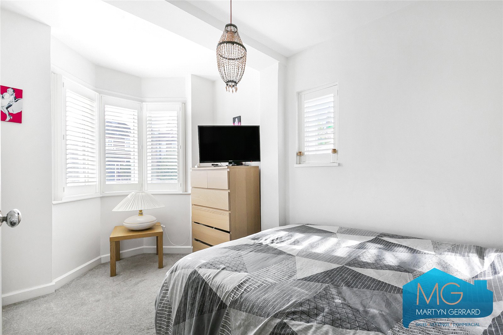 2 bedroom Ground Floor Flat for sale - Martyn Gerrard