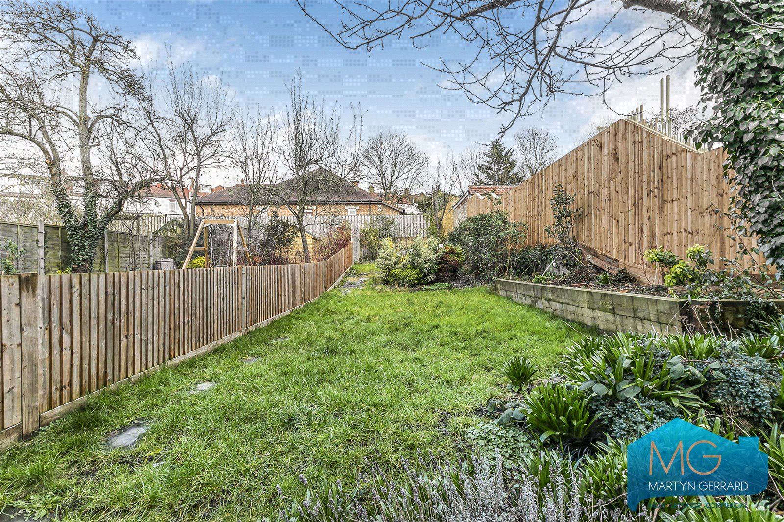 2 bedroom Ground Floor Flat for sale - Martyn Gerrard