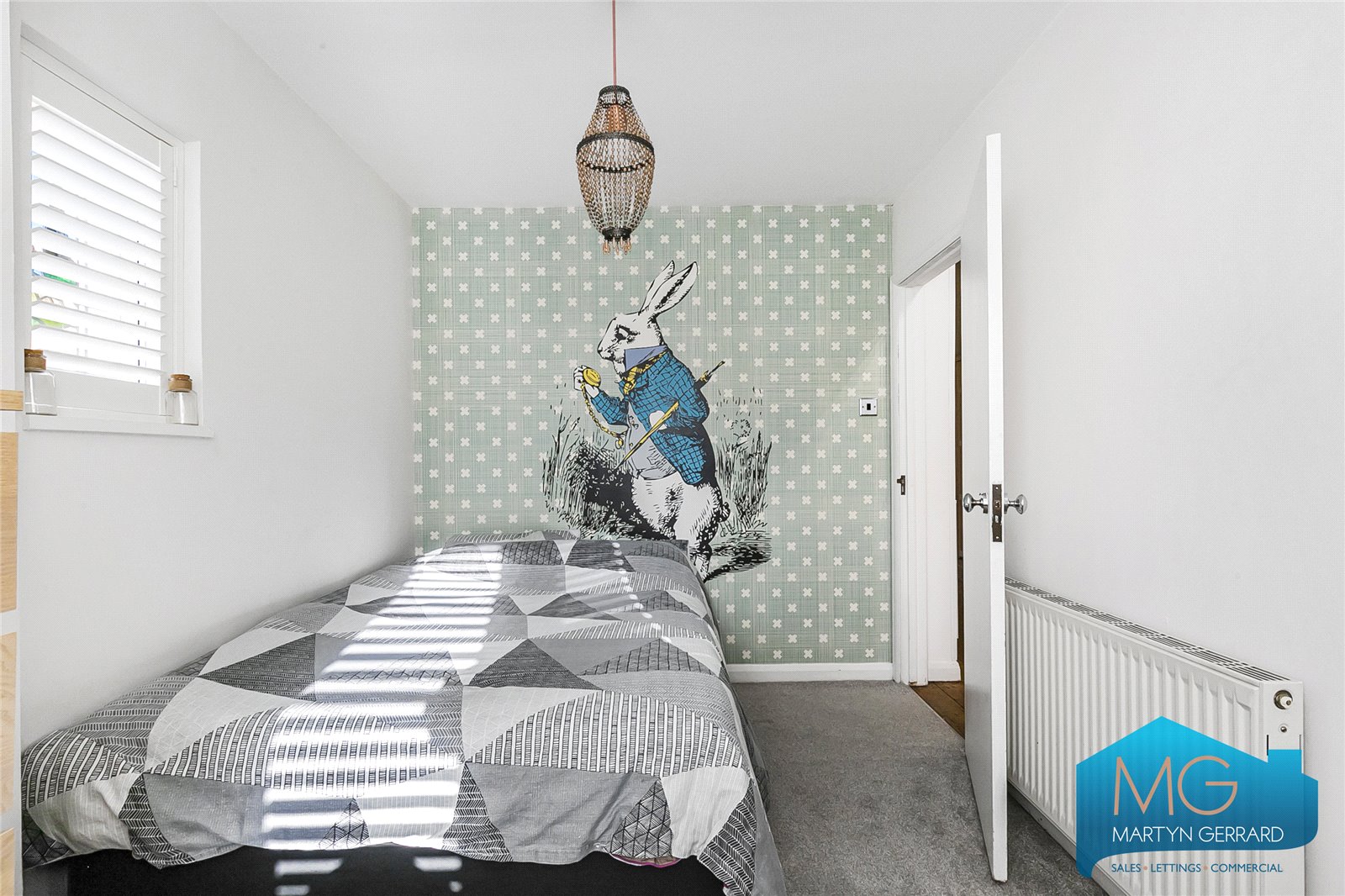 2 bedroom Ground Floor Flat for sale - Martyn Gerrard