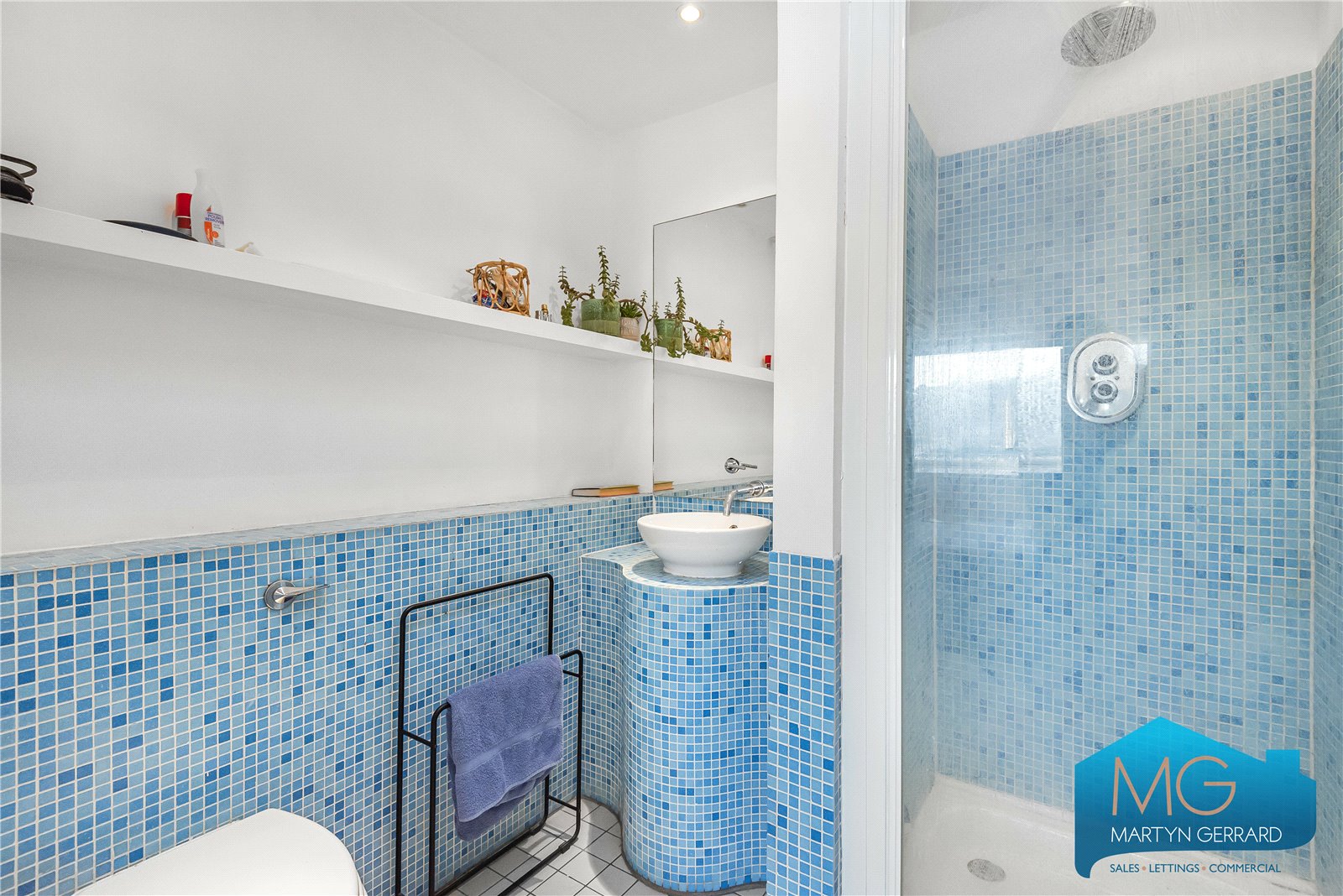 4 bedroom Terraced House for sale - Martyn Gerrard