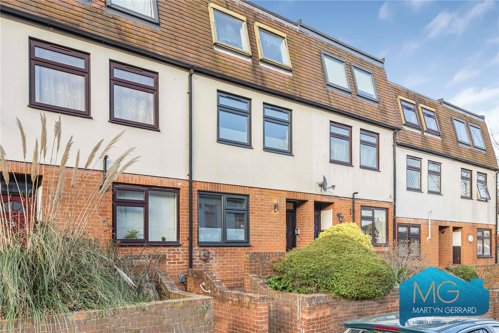 4 bedroom Terraced House for sale - Martyn Gerrard