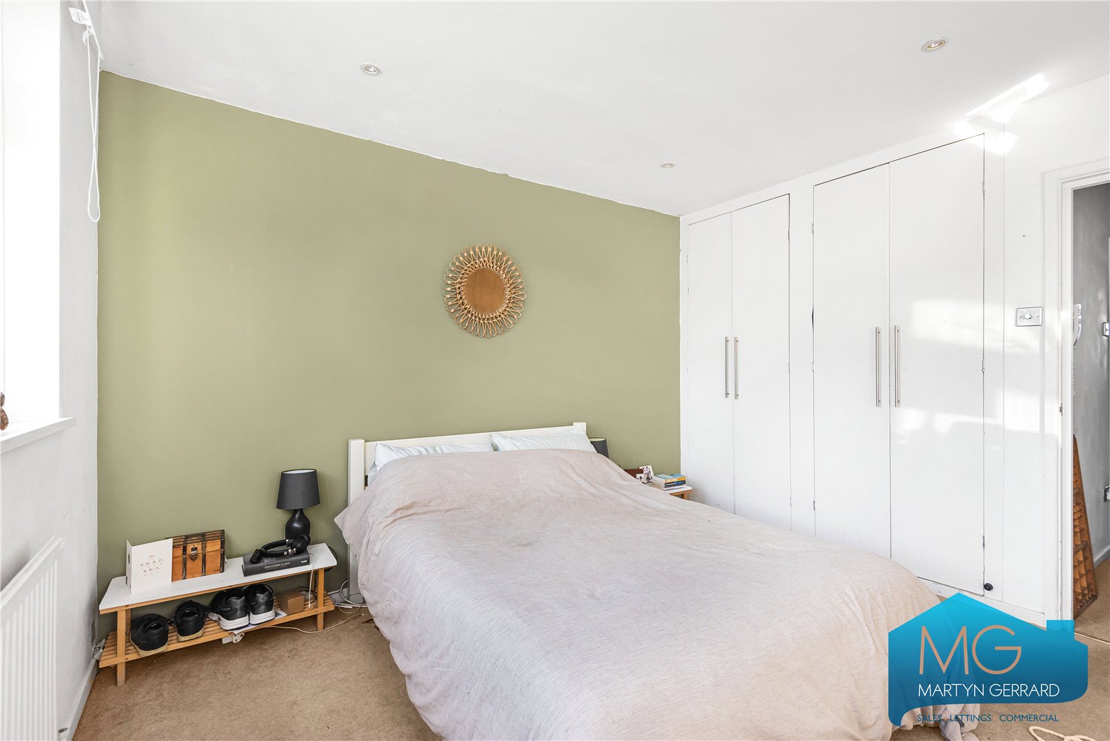 4 bedroom Terraced House for sale - Martyn Gerrard