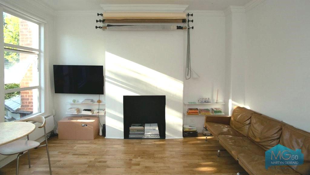 1 bedroom Apartment for sale - Martyn Gerrard