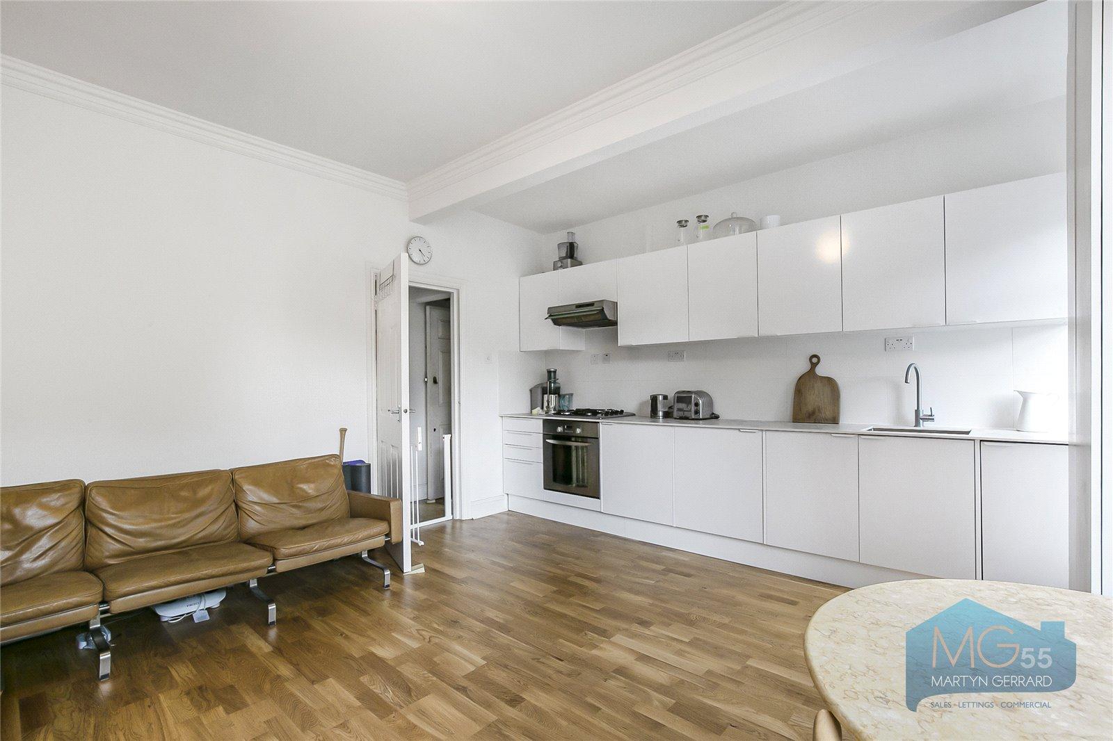 1 bedroom Apartment for sale - Martyn Gerrard