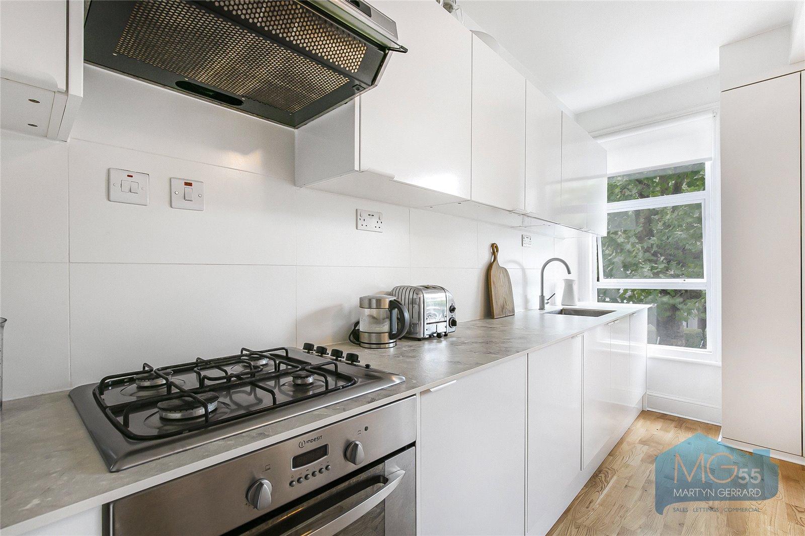 1 bedroom Apartment for sale - Martyn Gerrard