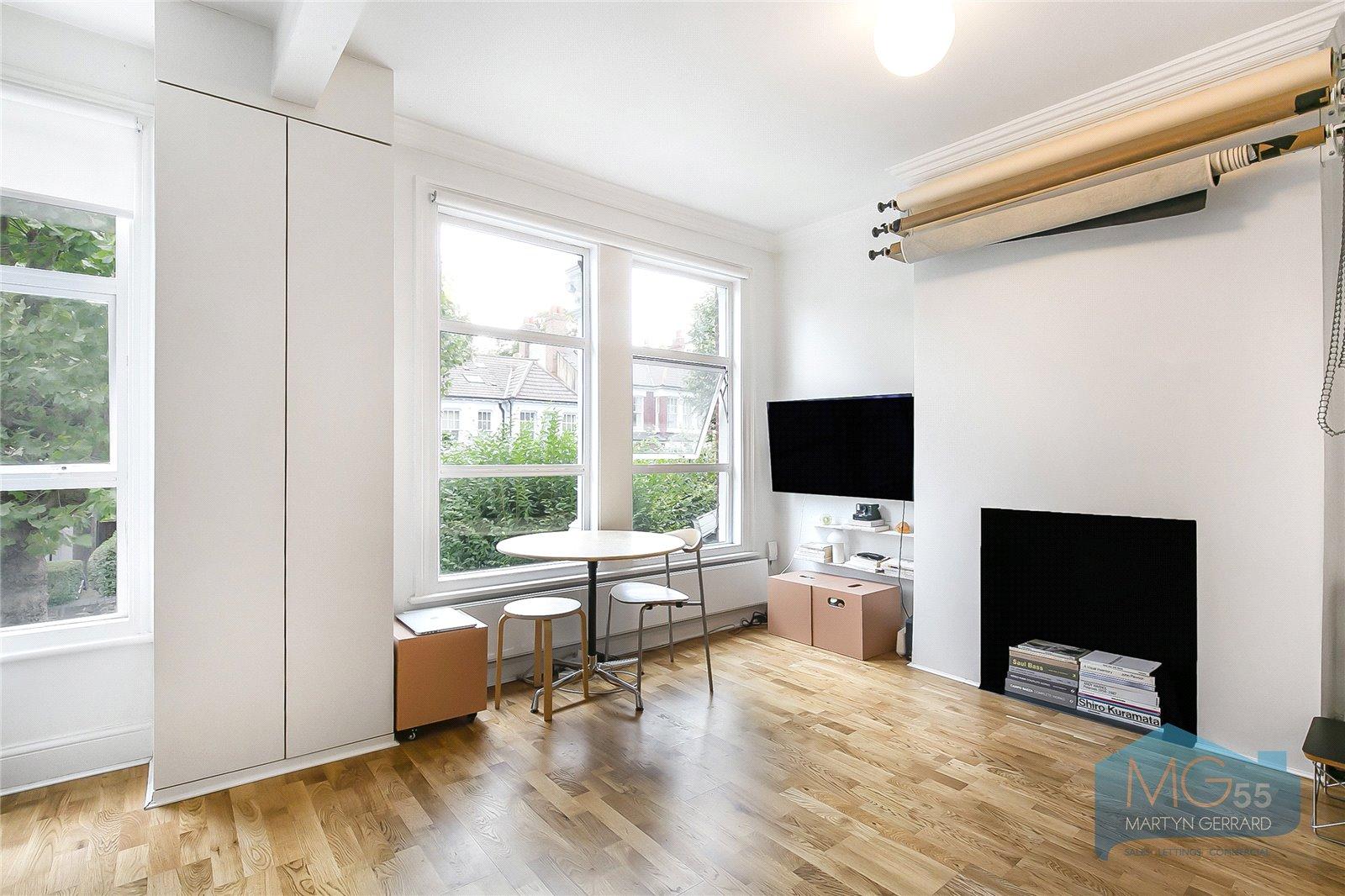 1 bedroom Apartment for sale - Martyn Gerrard