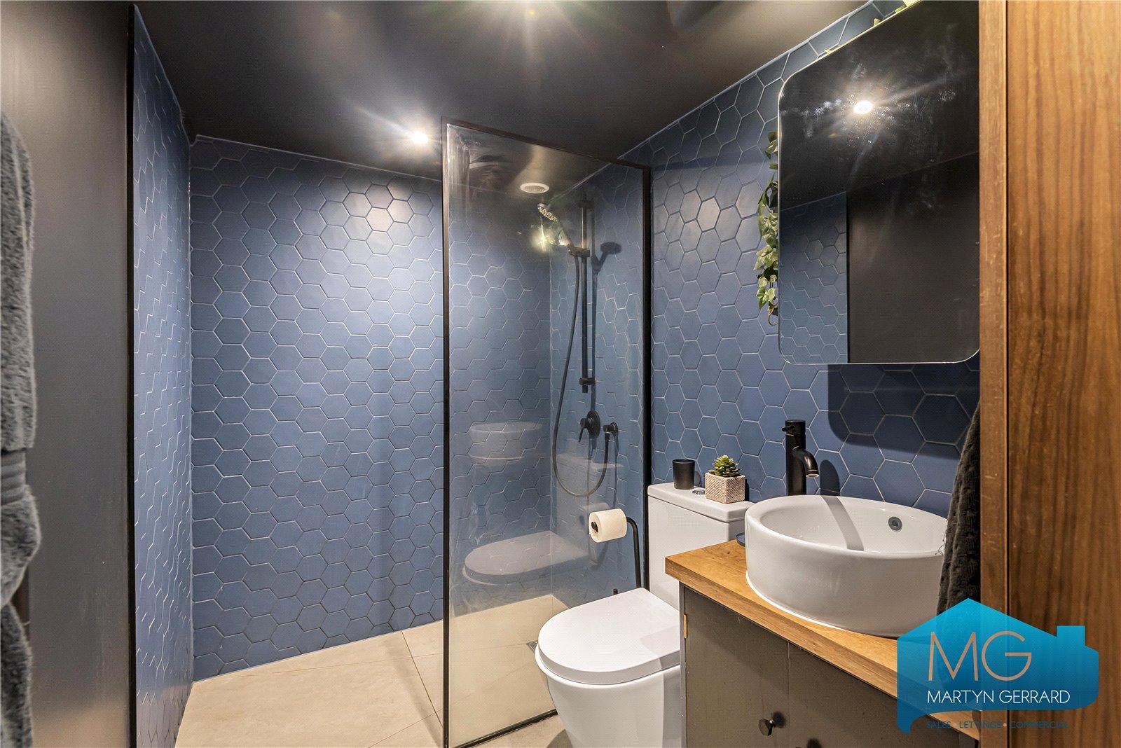 2 bedroom Apartment for sale - Martyn Gerrard