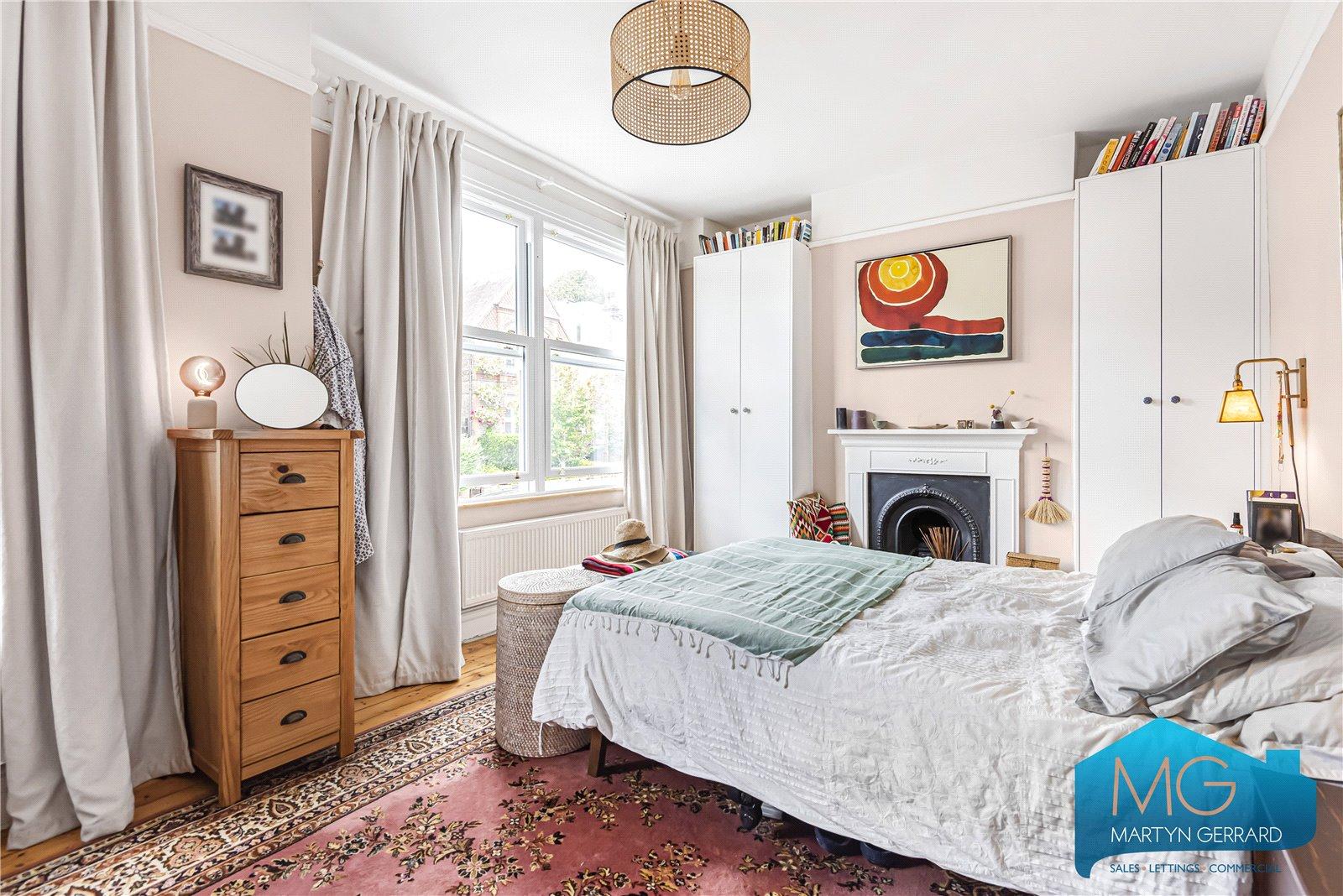 2 bedroom Maisonette for sale - Martyn Gerrard